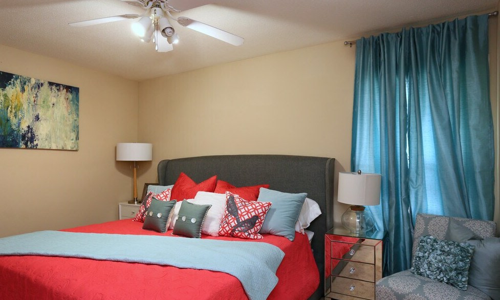 Spanish Mission Apartments Image 3