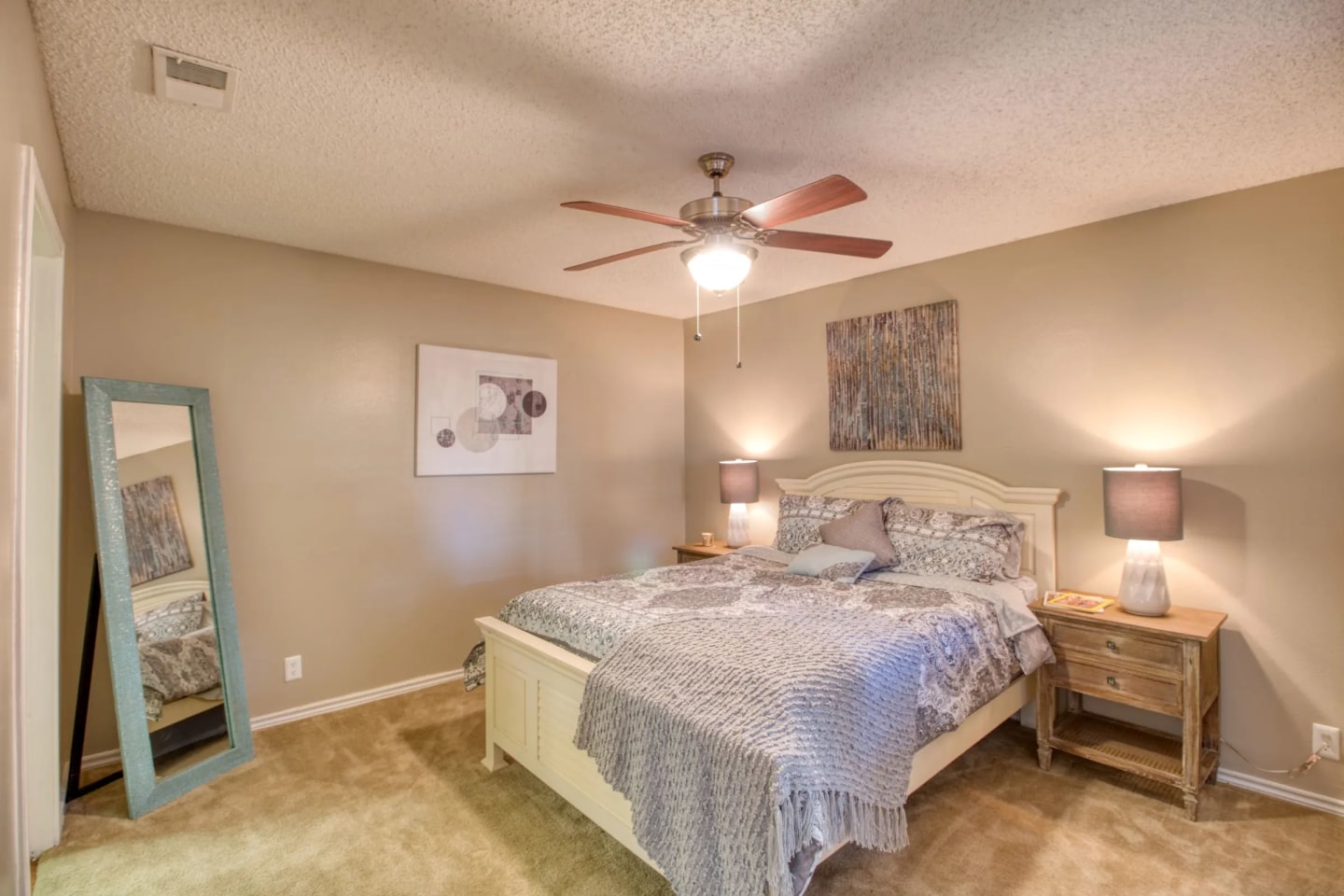 4000 Horizon Hill Image 25