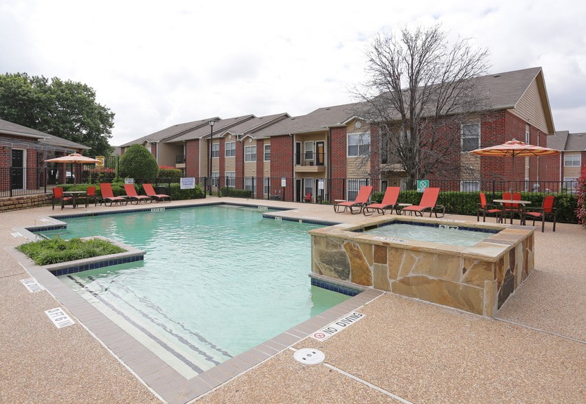 Stonebrook Village Apartments Image 1