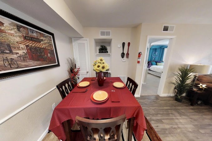 Northlake Manor Image 11