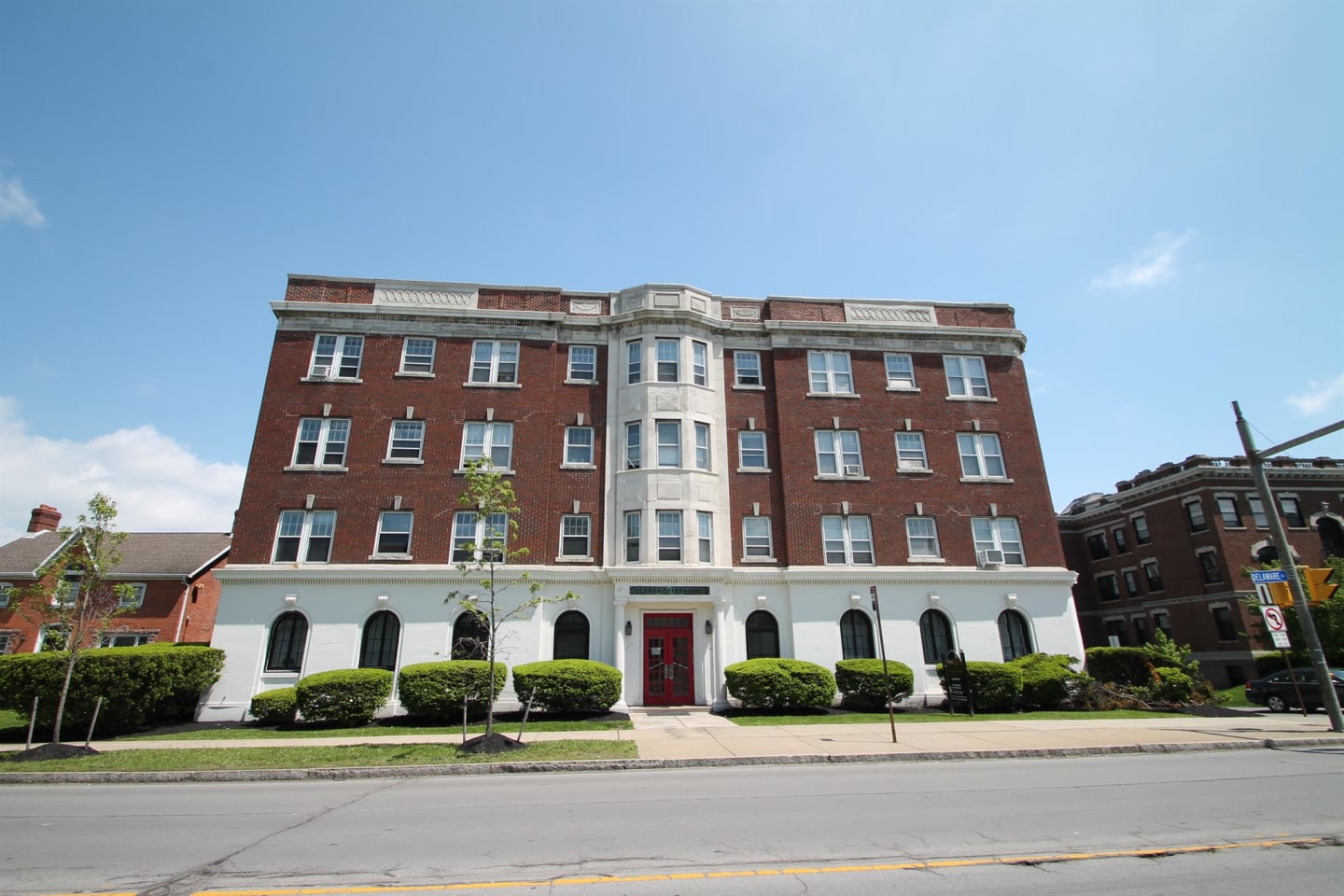 1165 Delaware Image 21