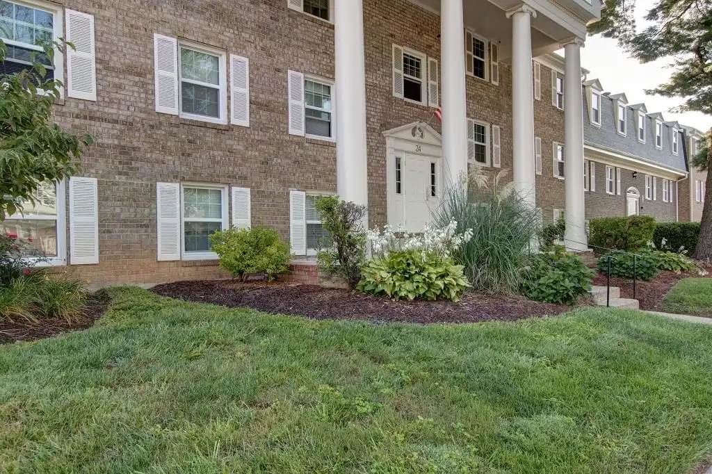 Whetstone Apartments Image 27