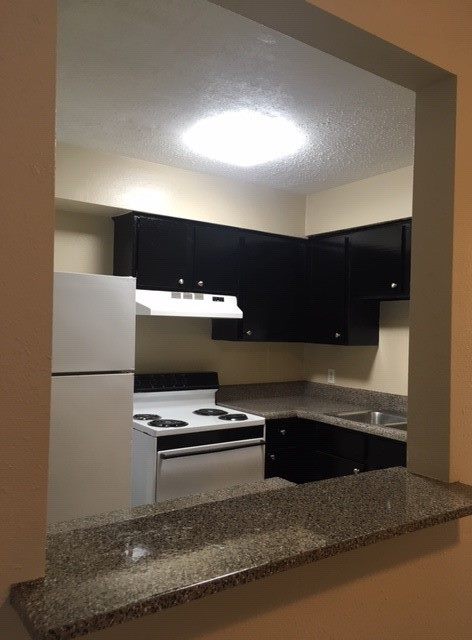 Avalon Village Townhomes Image 6
