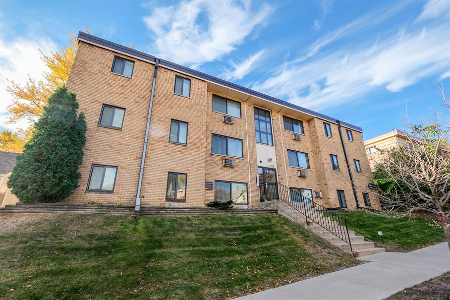 Randolph Avenue | 1172 Image 1