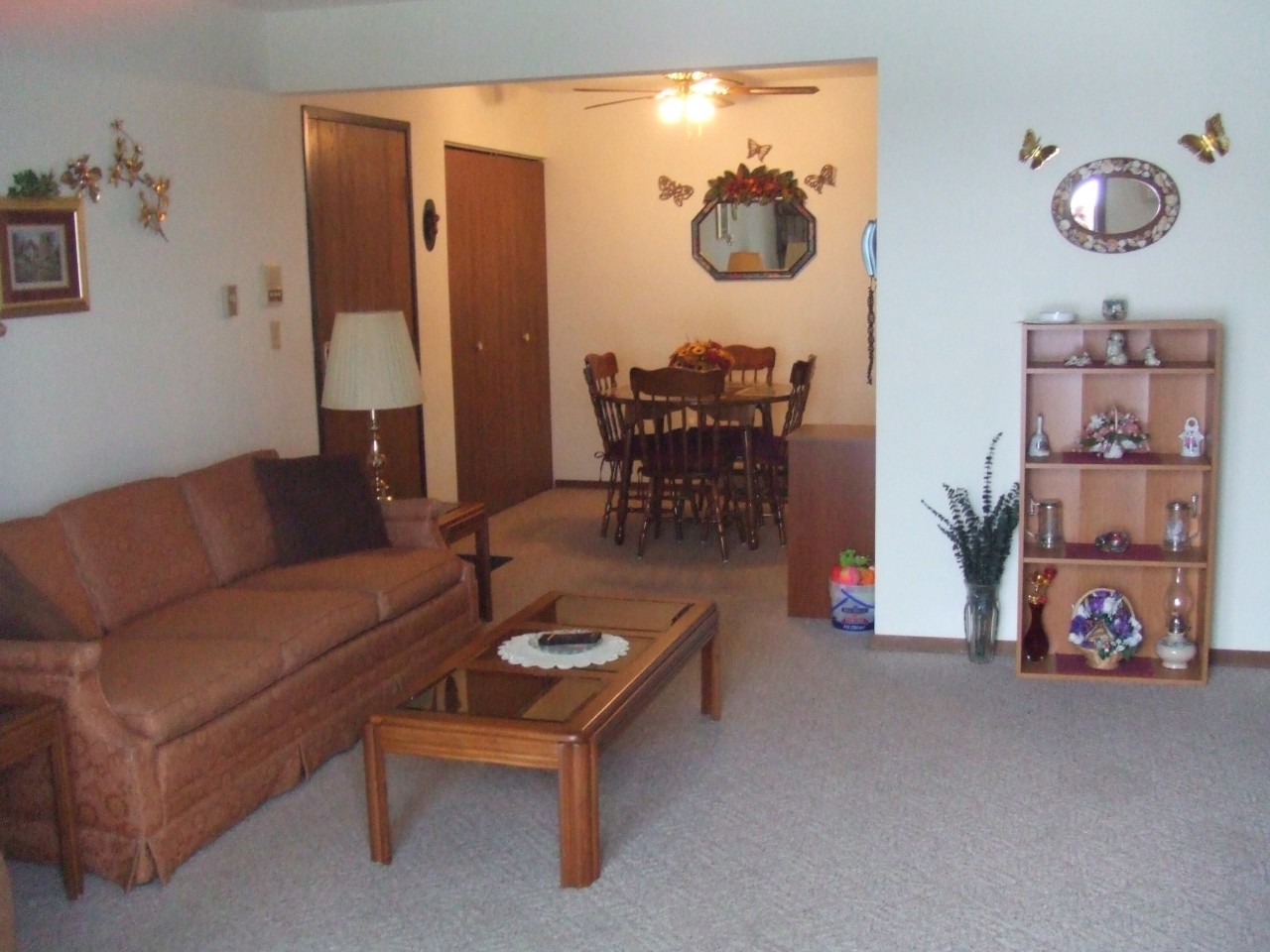 Applegate Apartments Image 1