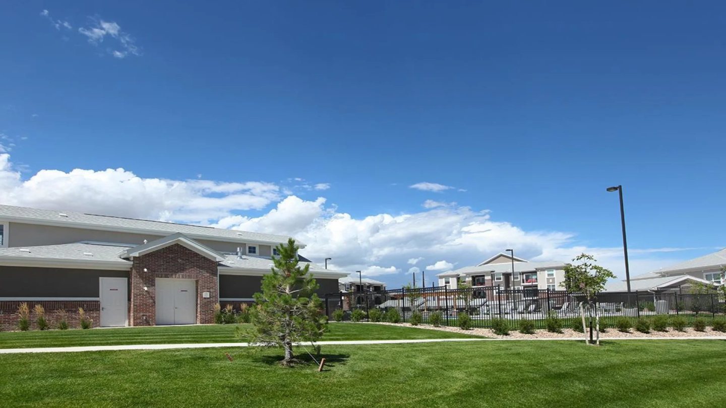Outlook Ridge I & II Image 23