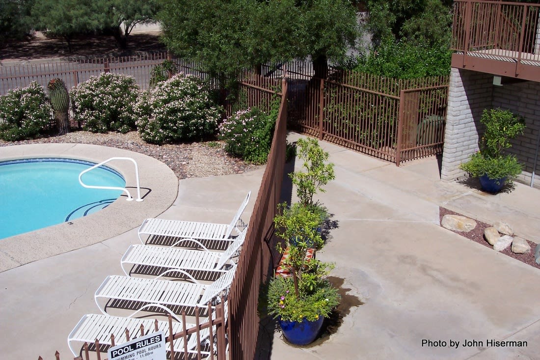 Mountain Plaza Image 1