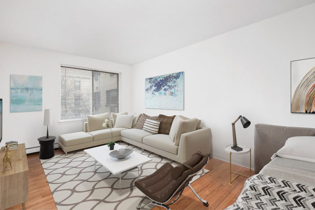 537 West Melrose Image 9