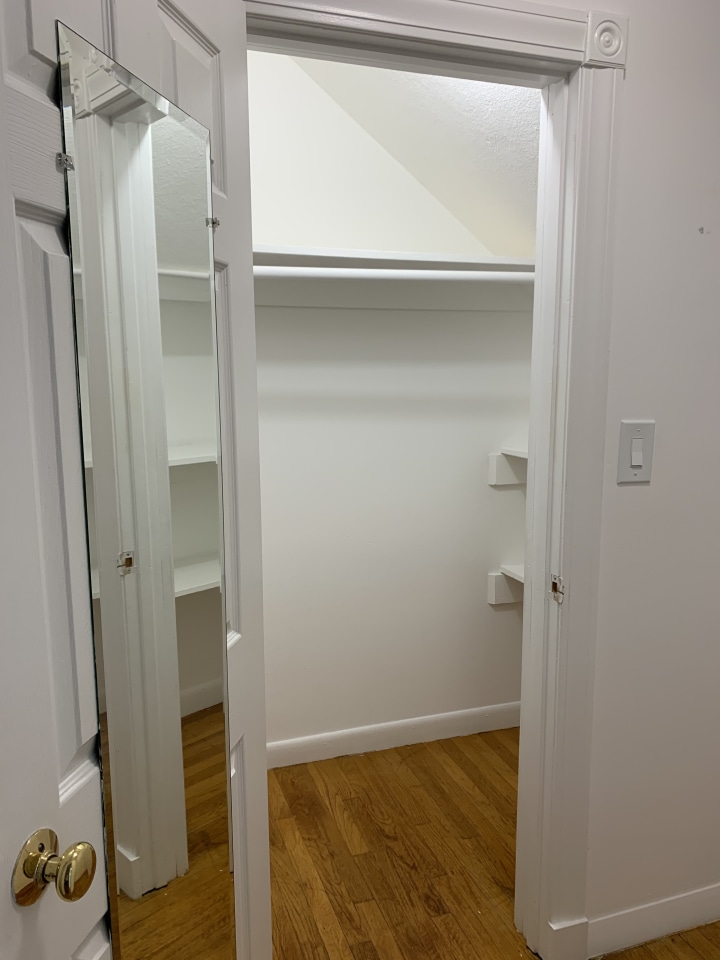 49 Gloucester Image 8