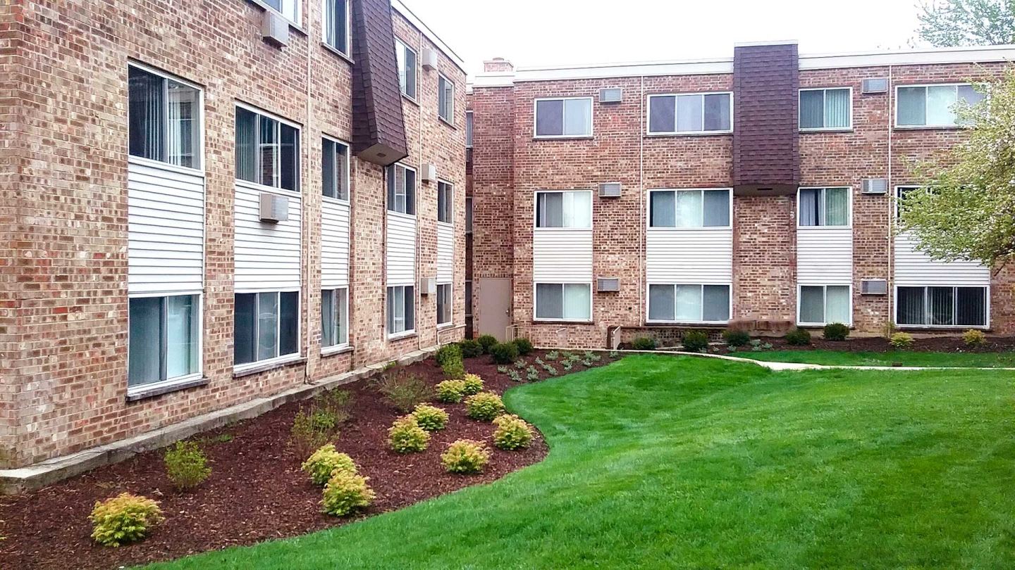 Arbors of Glen Ellyn Image 11