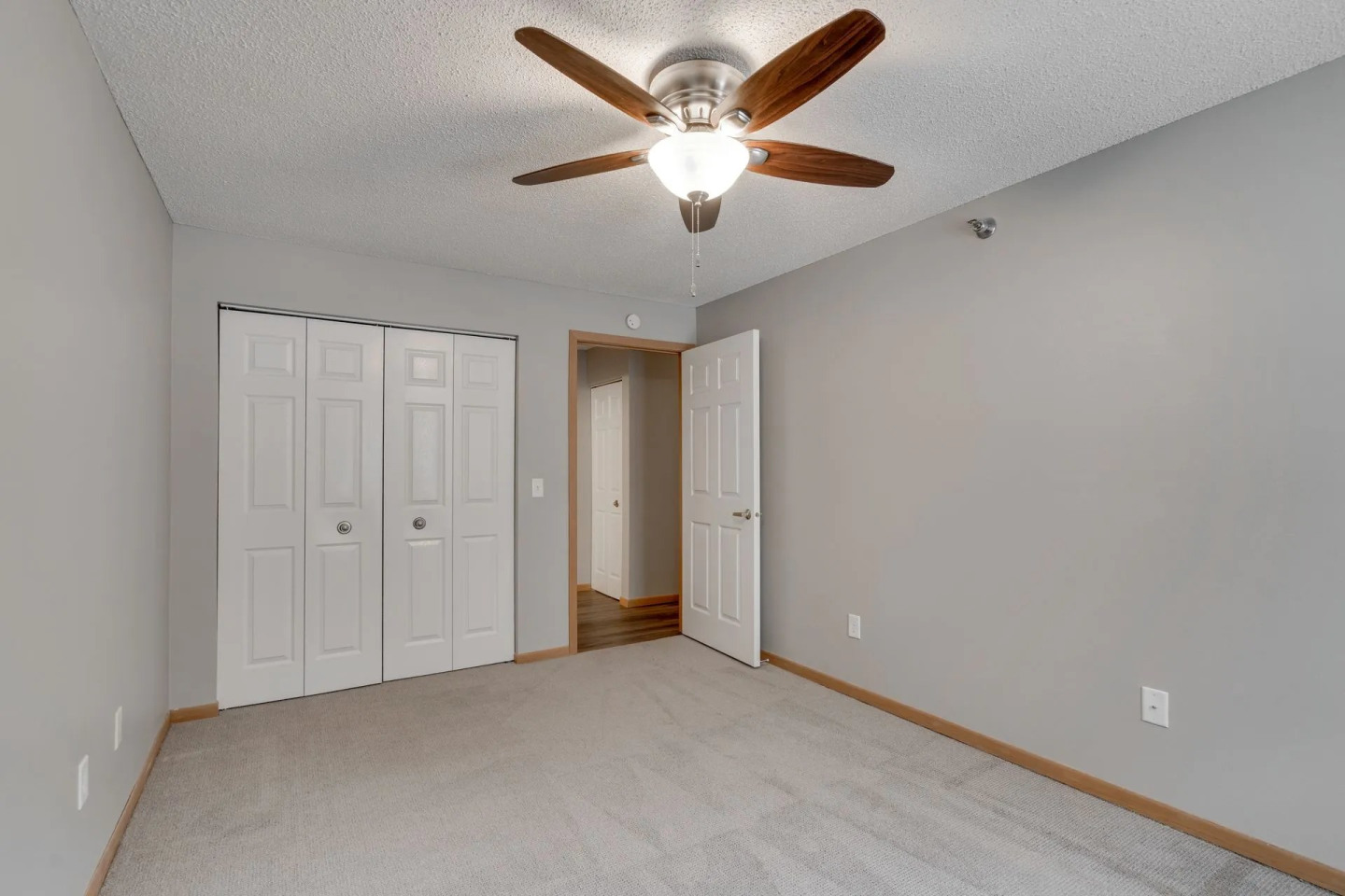 Senior Housing - Cottage Villas of Arden Hills Image 5