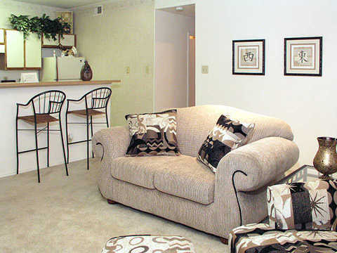 Parkford Oaks Image 3