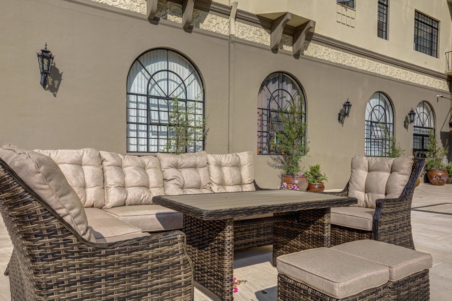 Hermoyne Apartments Image 33