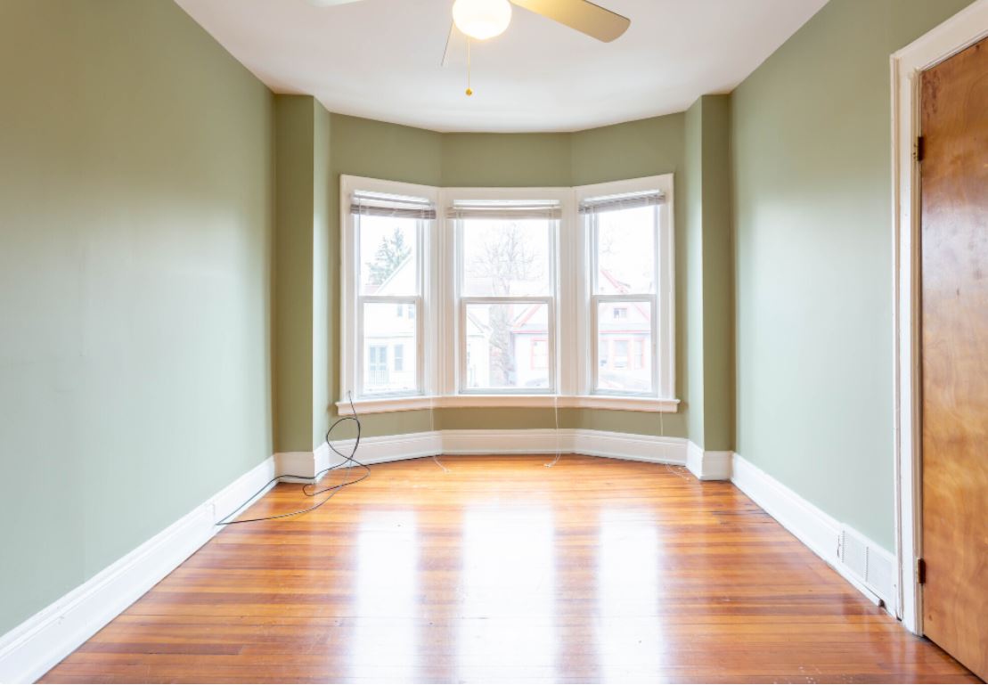 712 -718 Ashland Image 2