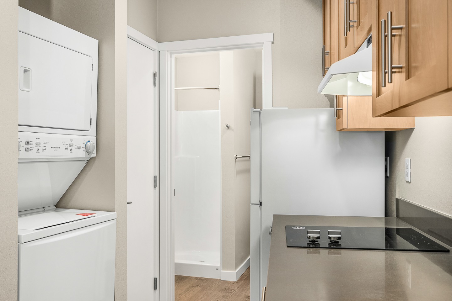4029 Rainier Image 28