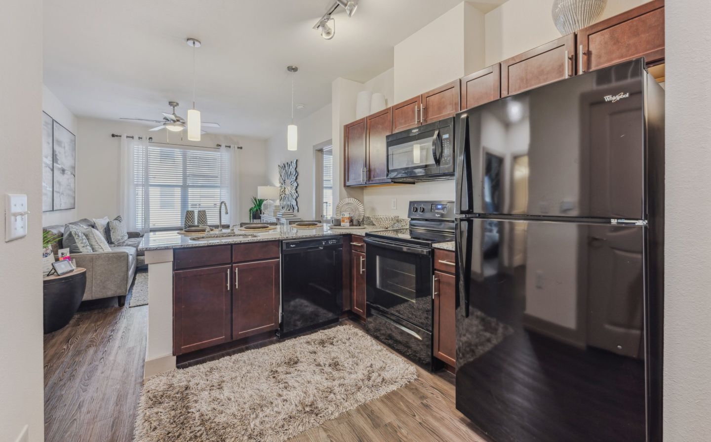 Steelyard Apartments Image 18