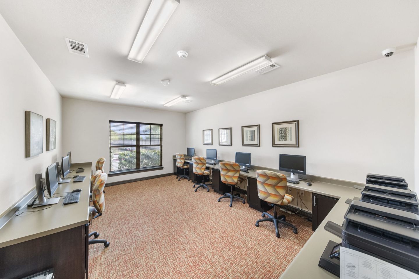 Compass Pointe Image 3