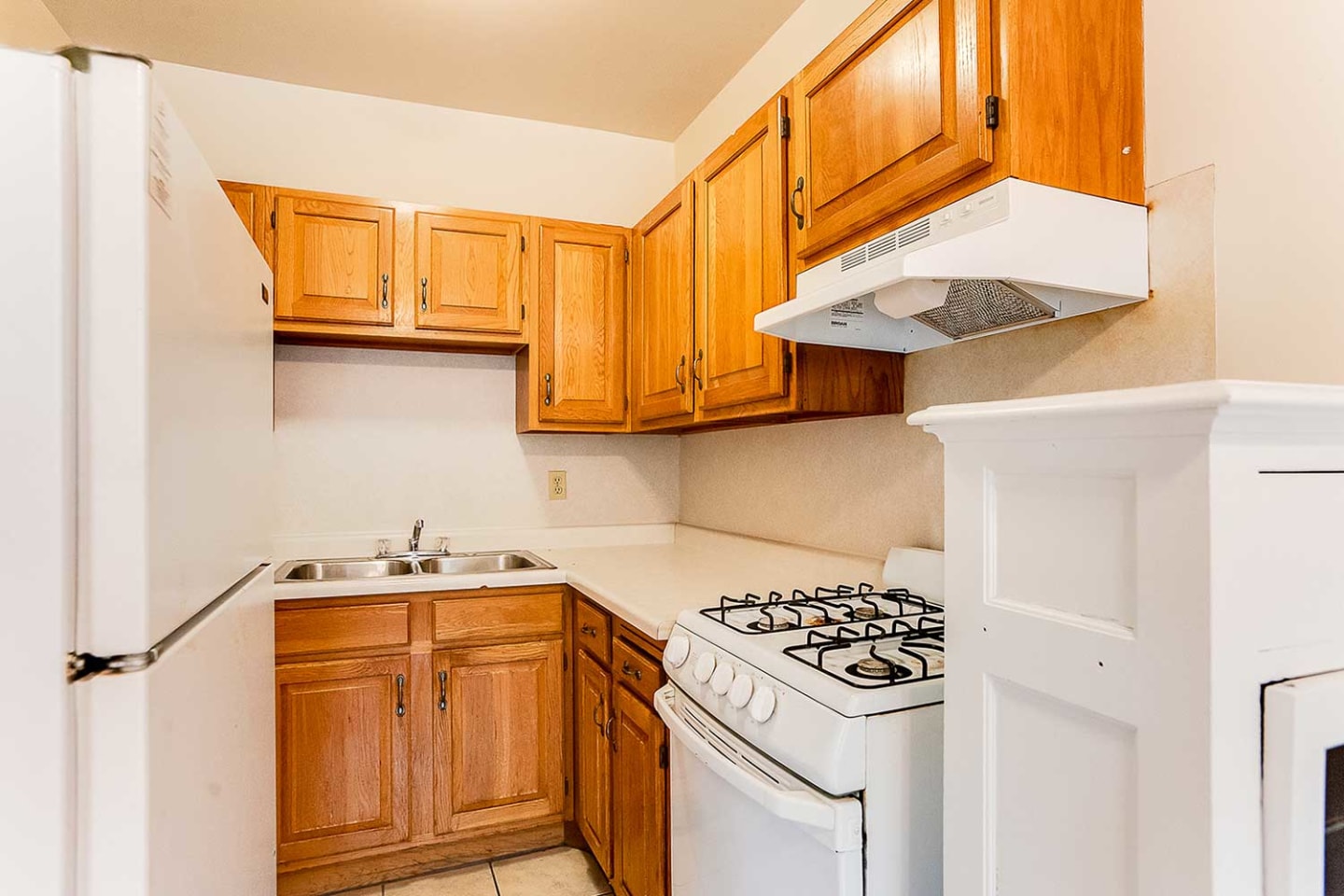 Avon Apartments Image 1