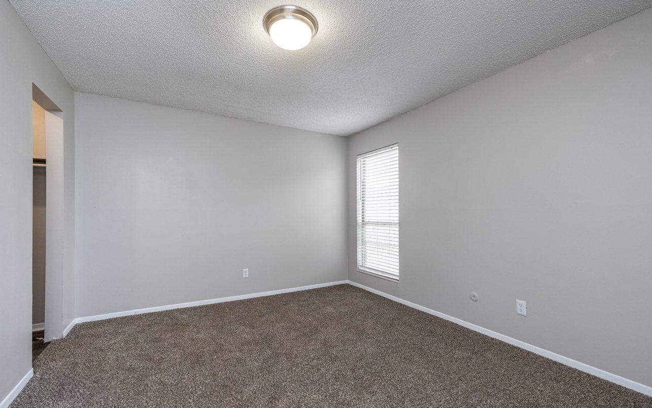 Emerald Hills Apartments Image 11