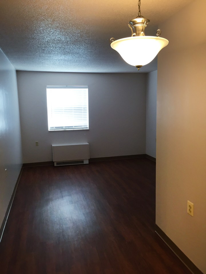 Rose Tower Apartments Image 2