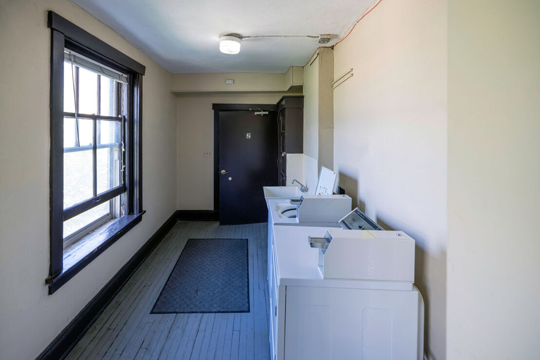 Arlington Apartments Image 5