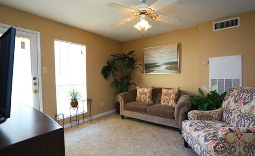 The Point at Windmill Lakes Image 7