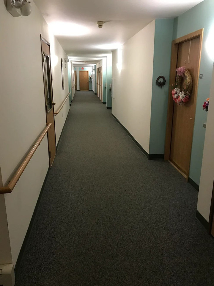 Greenwood Senior Apartments - 55+ Active Adult Apartment Homes Image 3