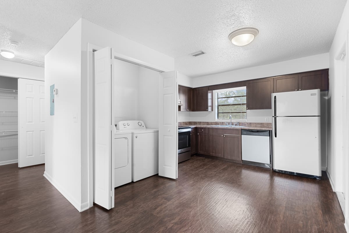 Clarice Court Villas Image 7
