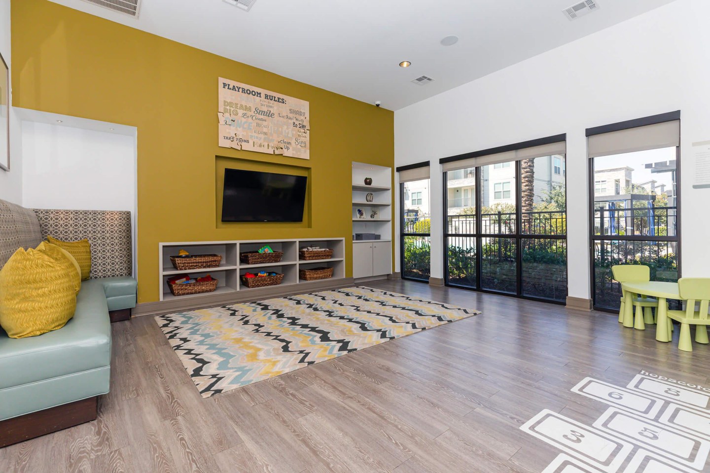 Vista Energy Corridor Image 15