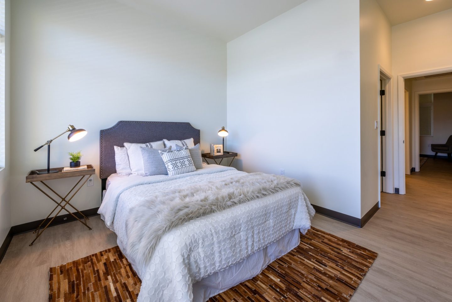 Monterey Place Image 4