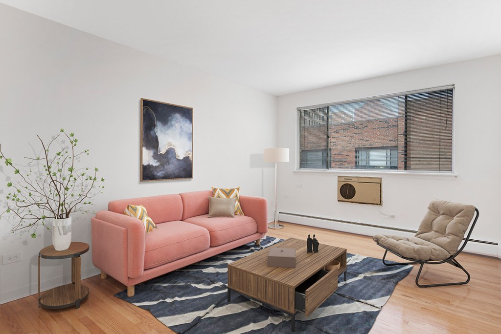 441 West Barry Image 12