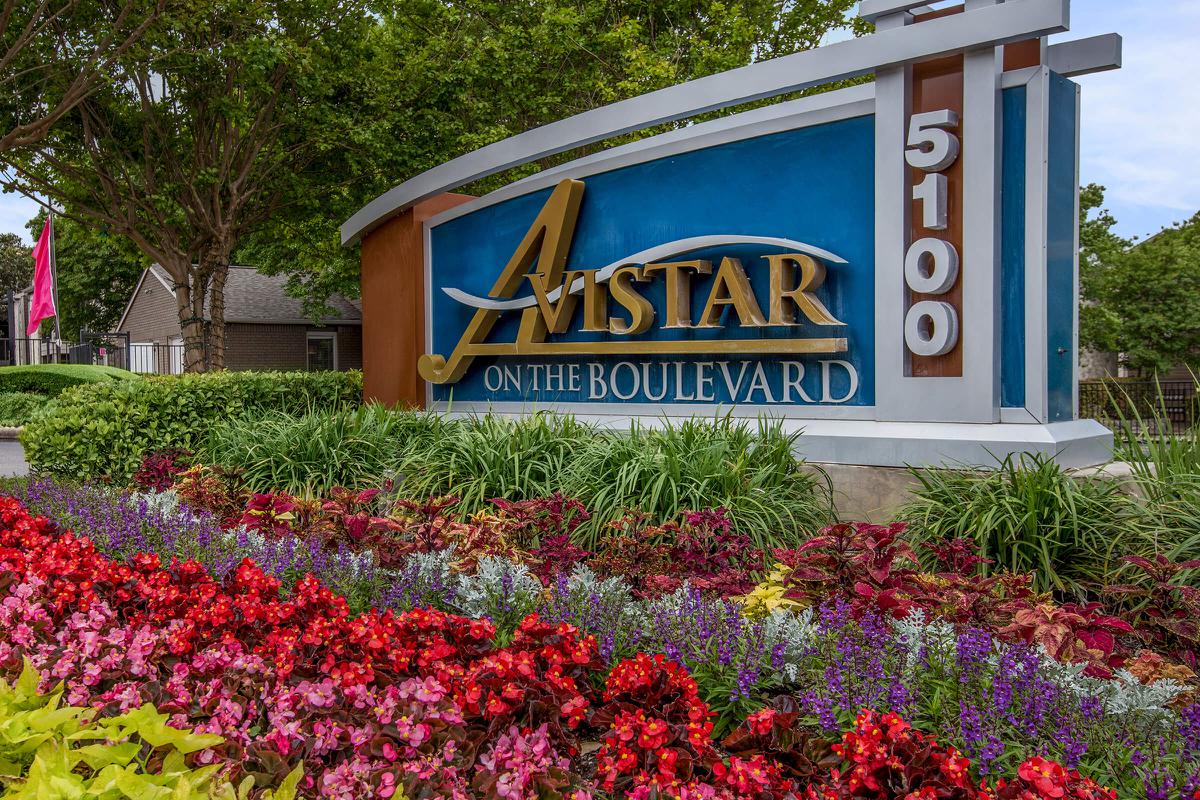 Avistar on the Boulevard Image 28