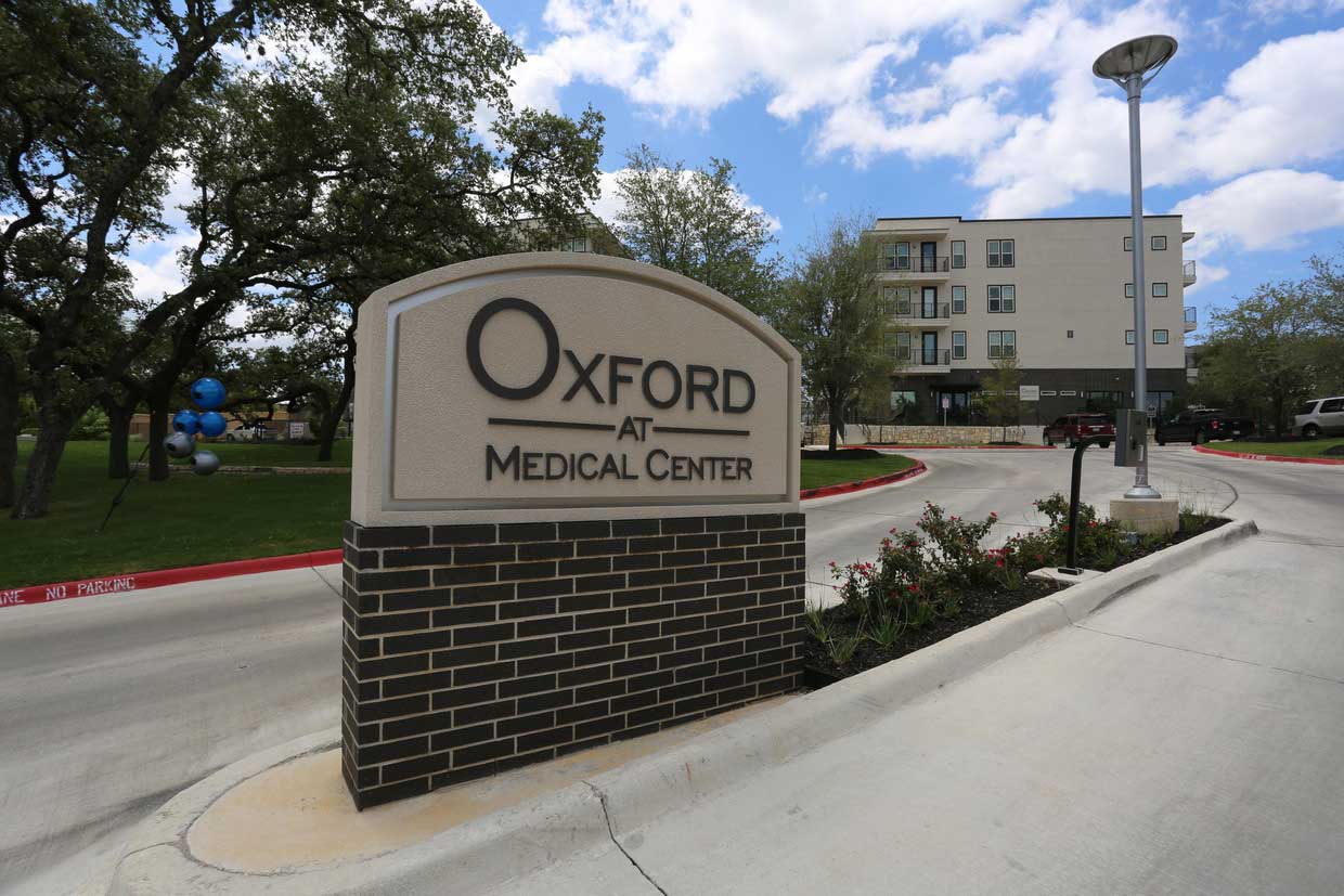 Oxford at Medical Center Image 29
