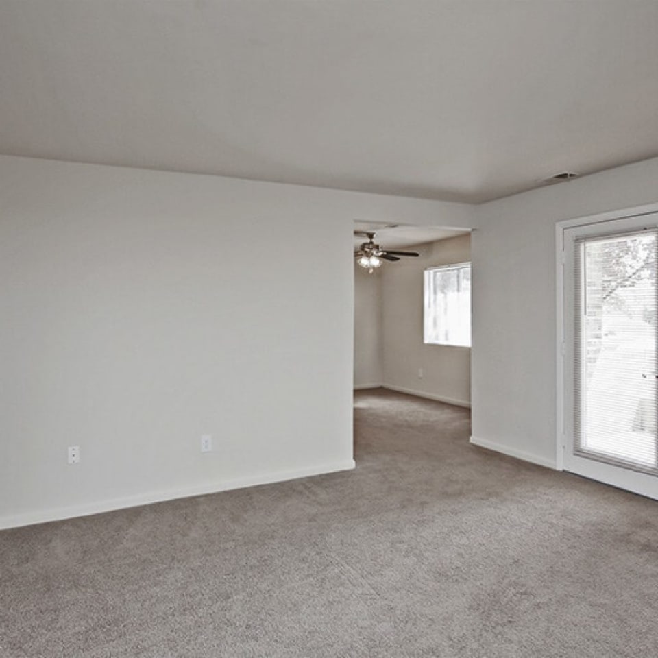Burnam Woods Apartments Image 20