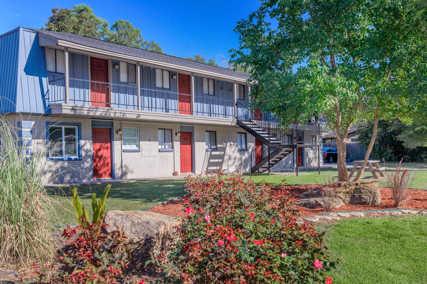 The Californian Apartments of Lufkin Image 8