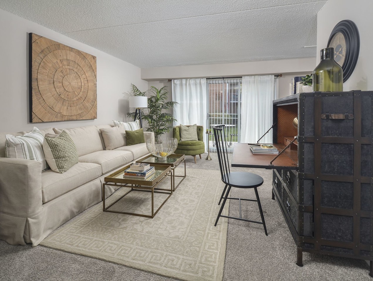 Westover Club Apartments Image 4
