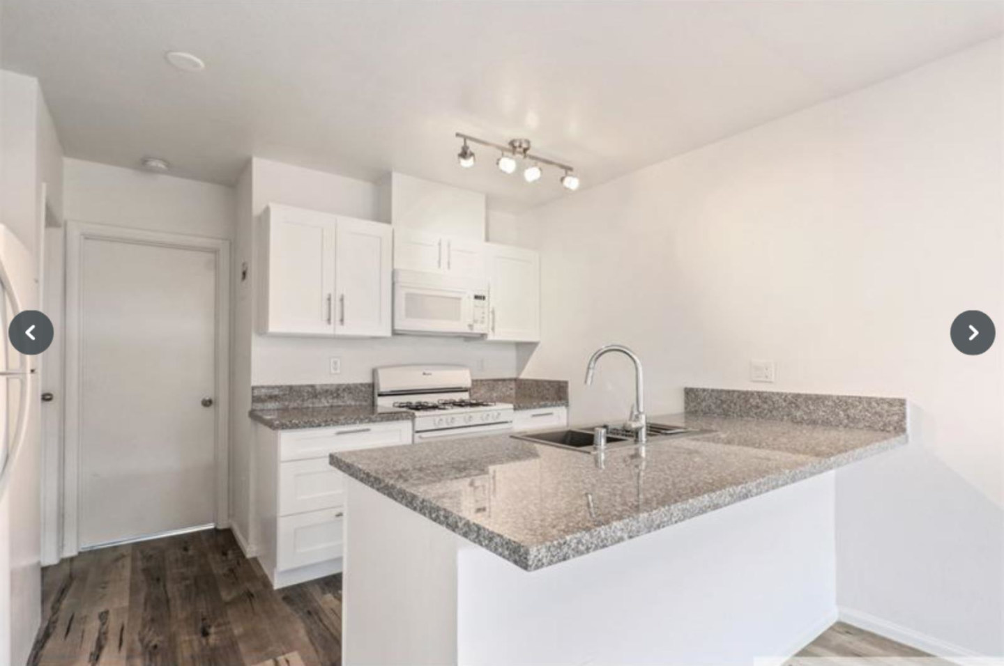 1040 W 91st Street Image 2