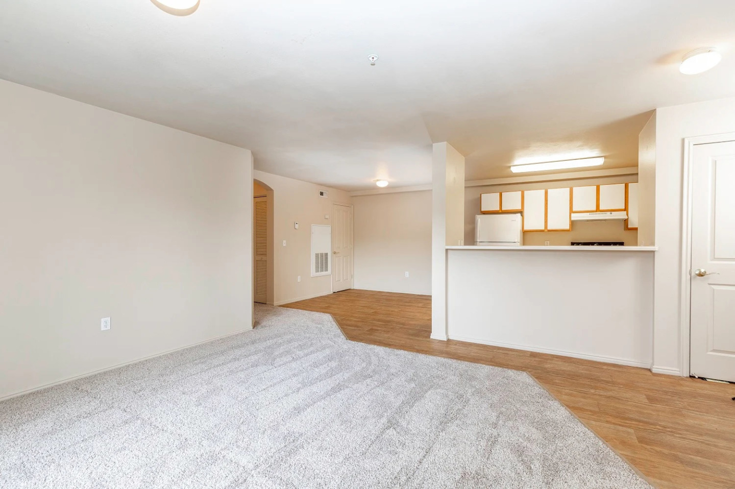 Sunset Ridge Apartments - Affordable Housing Image 7