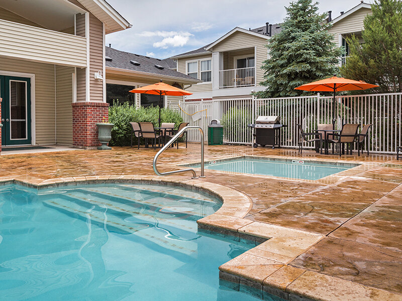Fountain Springs Apartments Image 3