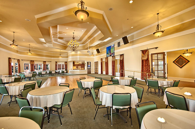 Country Lane Seniors Waxahachie - Senior Housing Image 9
