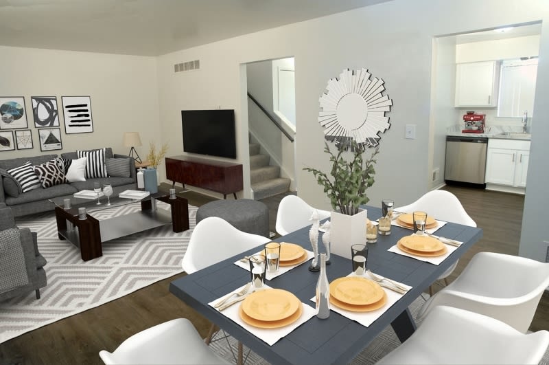 Uptown 11 Townhouses Image 4