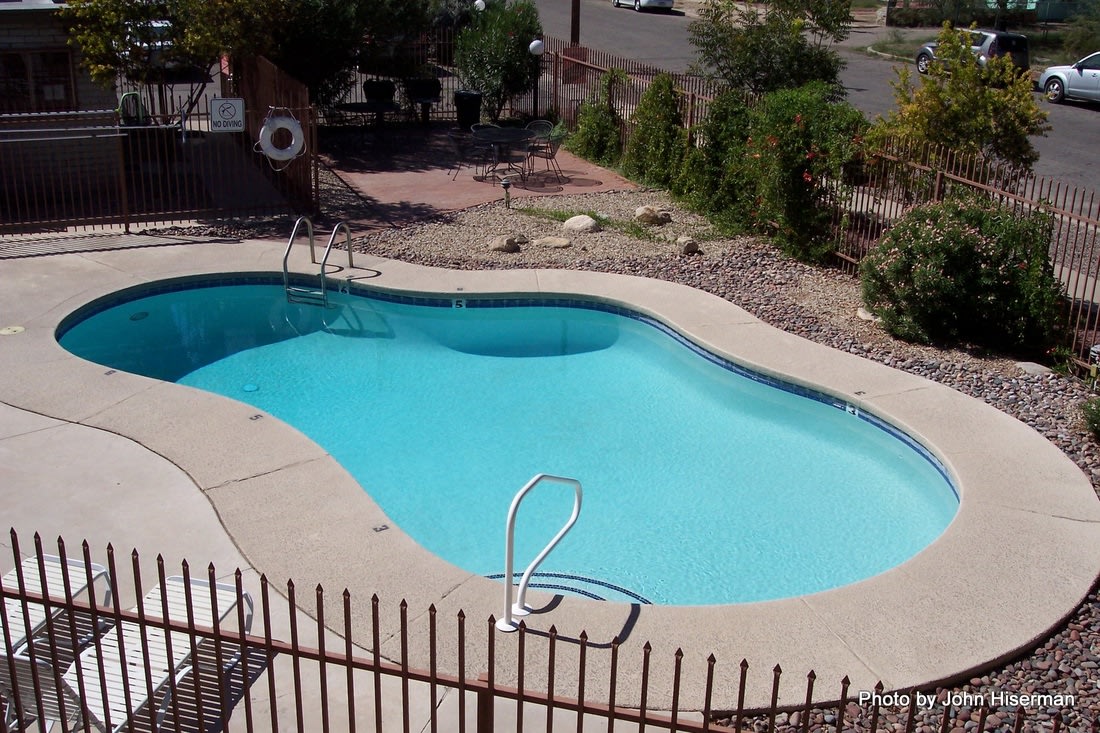 Mountain Plaza Image 29
