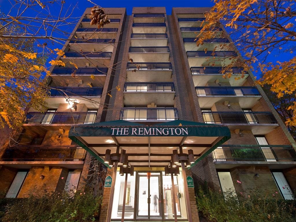 Remington Apartments Image 12