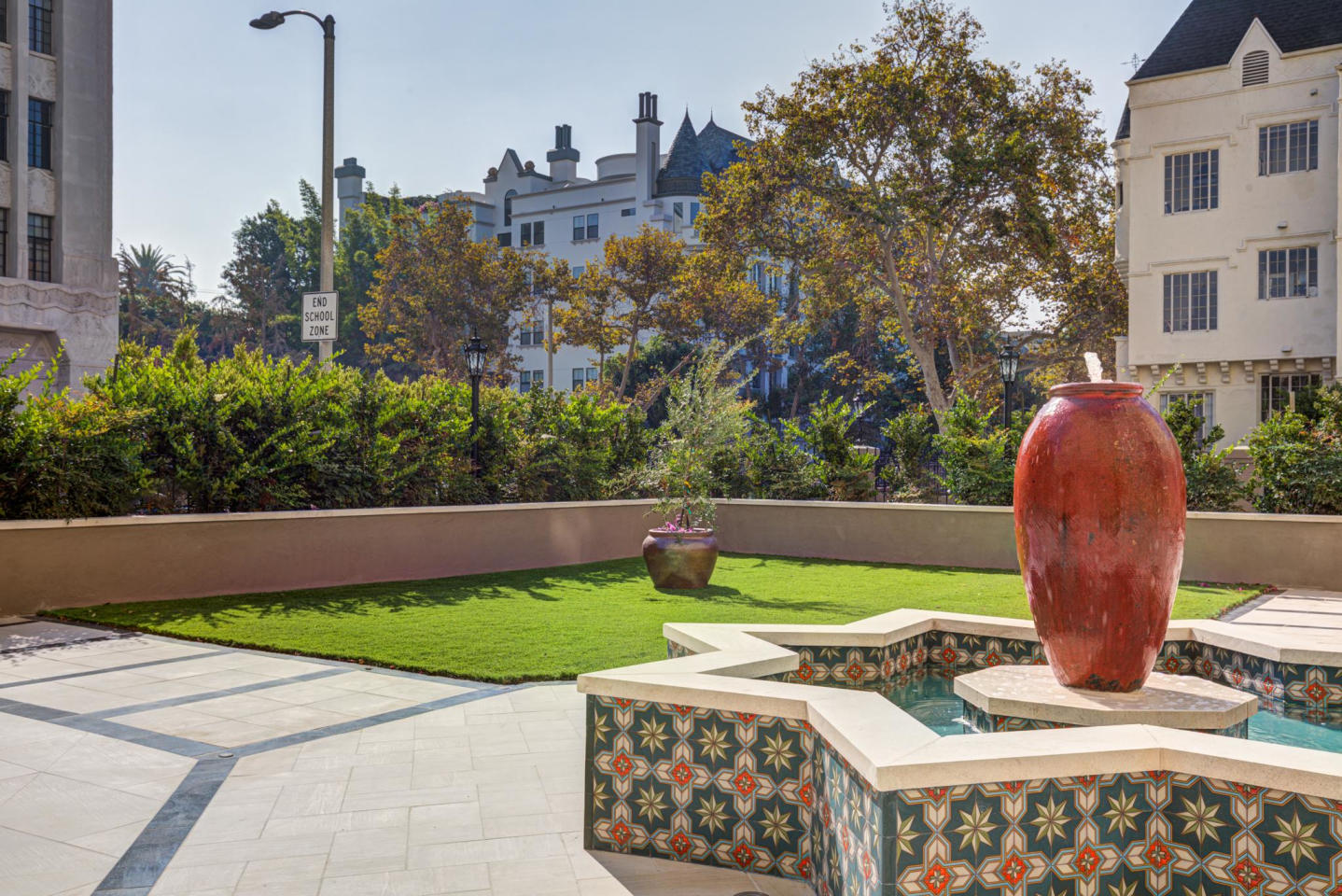 Hermoyne Apartments Image 27