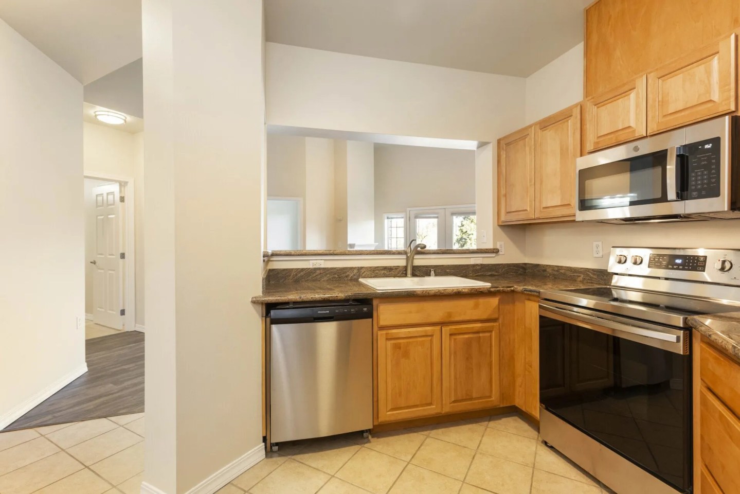 The Fulton Apartments Image 1