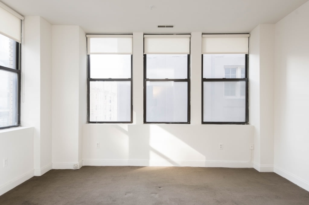 220 South 16th Street Image 12