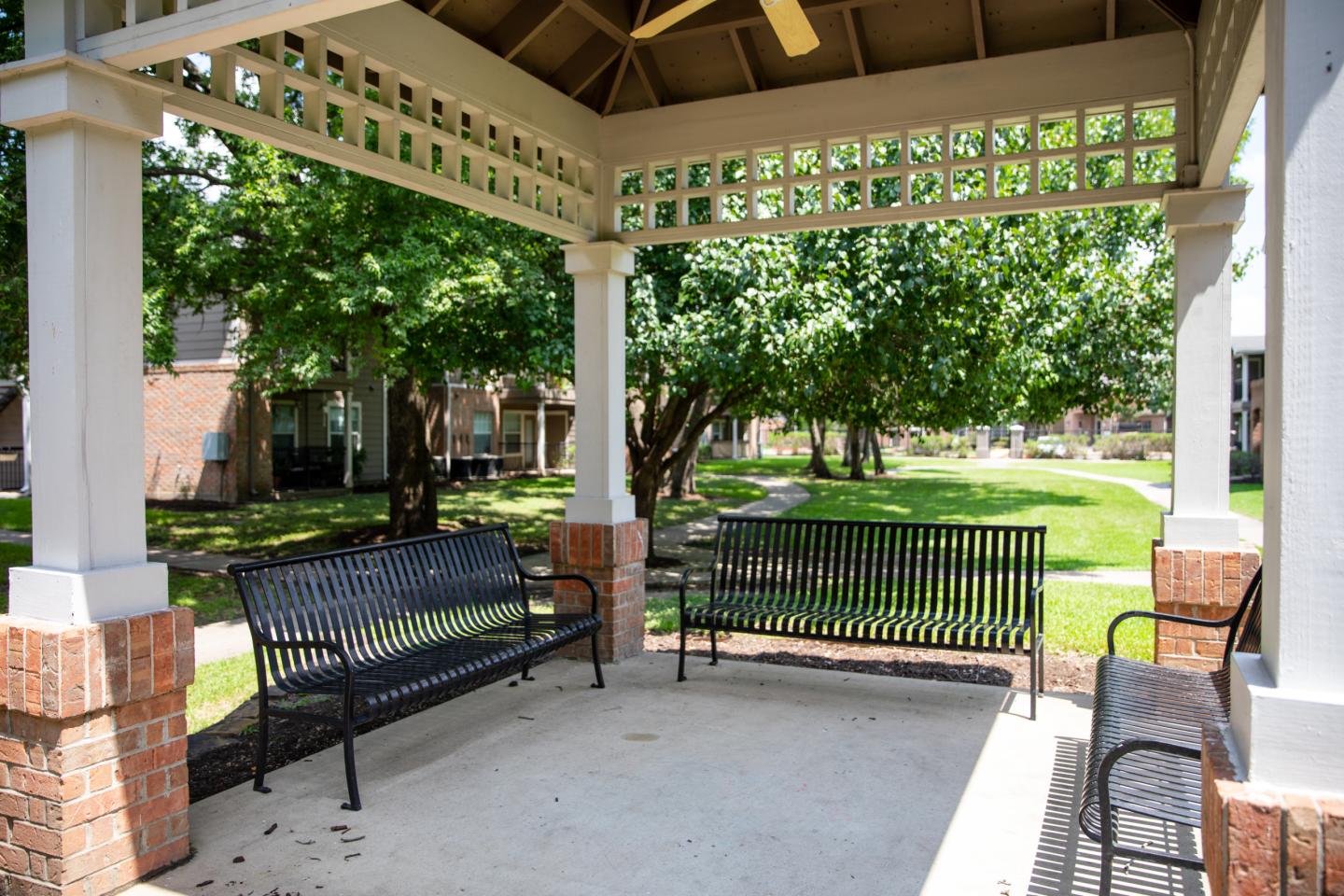 Memorial Heights Image 19