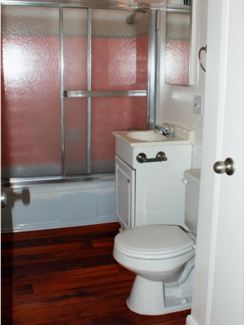 Cass Street Apartments Image 4