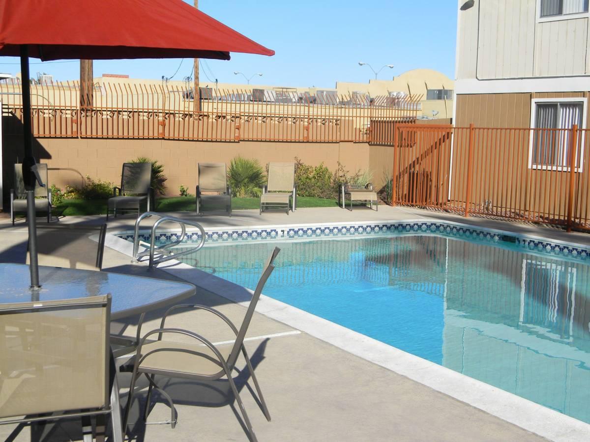 Tropicana Village Image 6