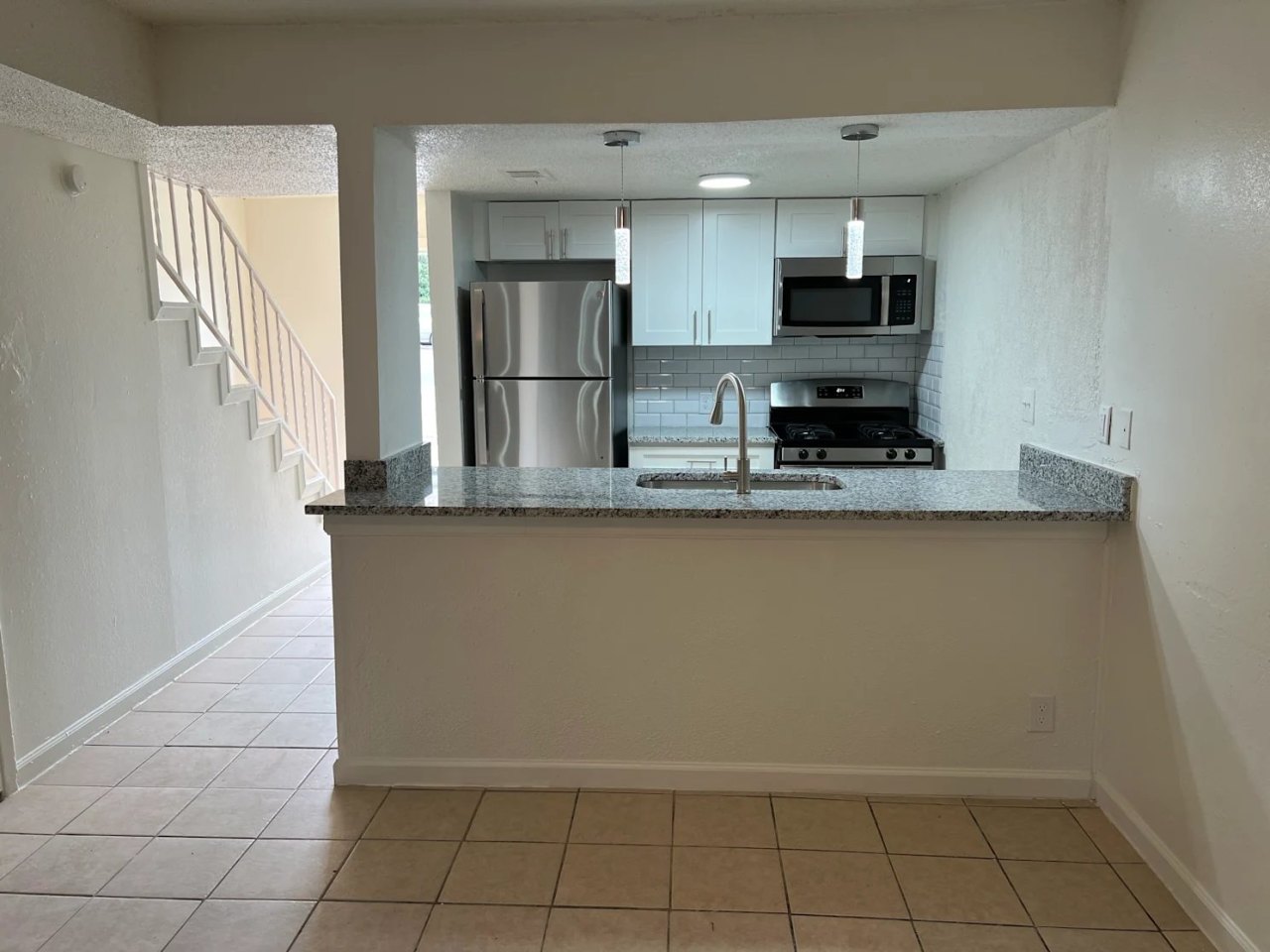 Azure Apartment Homes Image 1